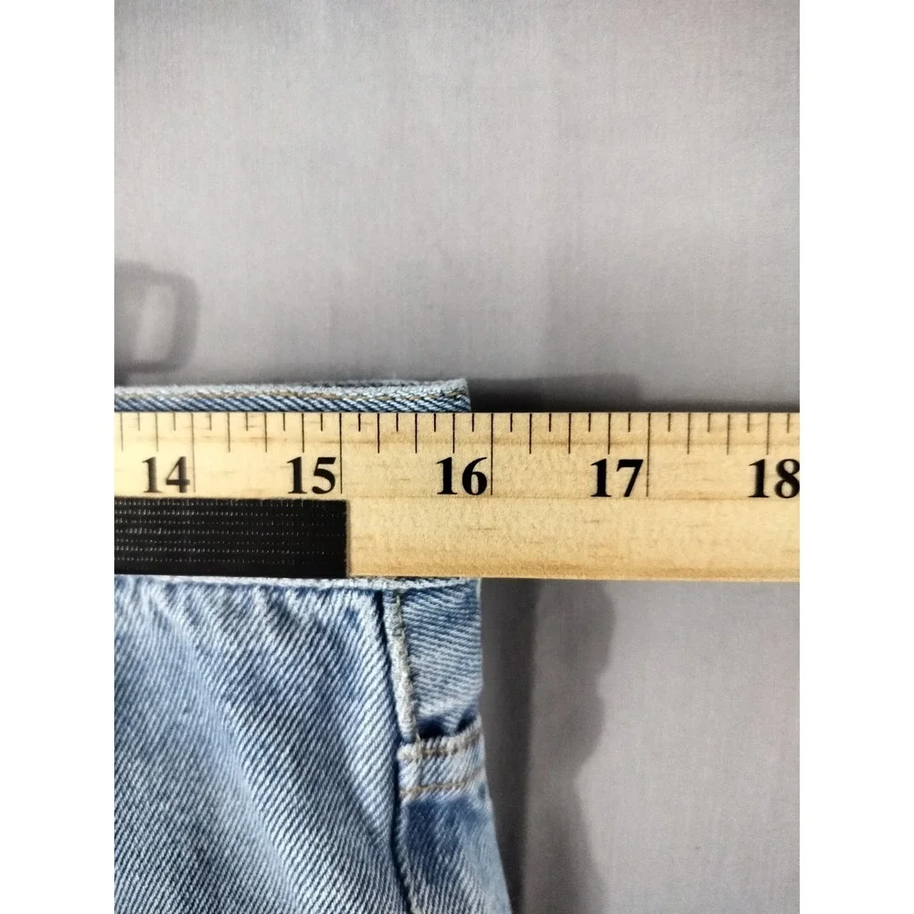 Levis levi 550